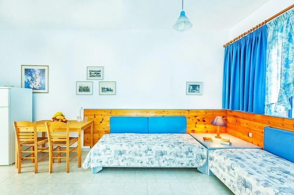 Faros Apartments بوسيدي