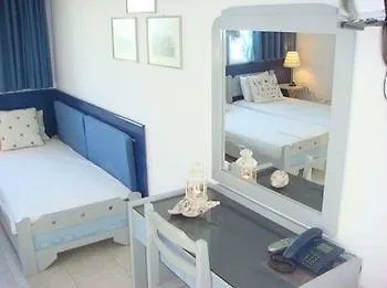 Faros Apartments بوسيدي اليونان