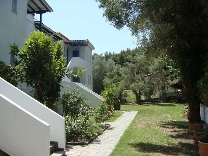 Faros Apartments بوسيدي