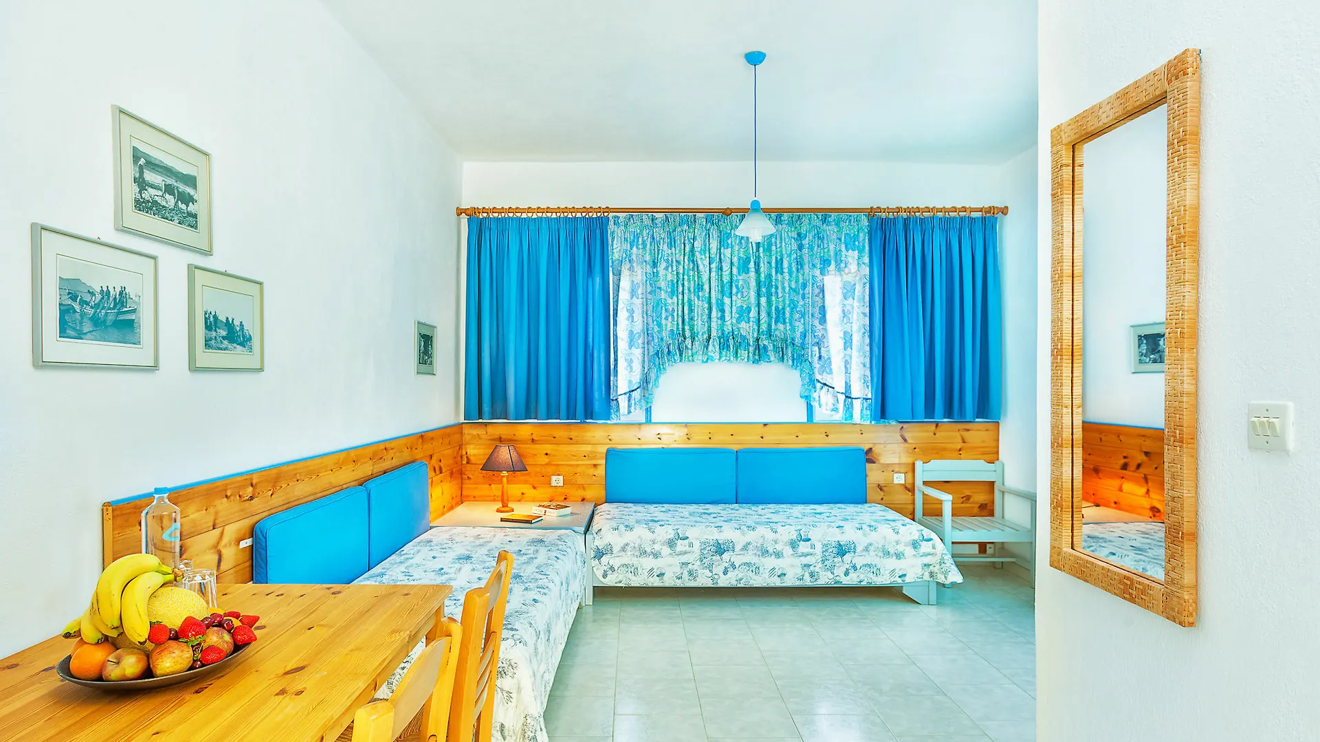 Faros Apartments بوسيدي